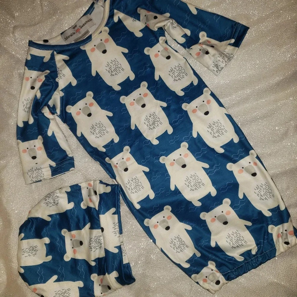 Polar Bear Onsie Hat set - Picture 1 of 2